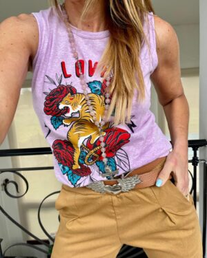 Musculosa tigre lila