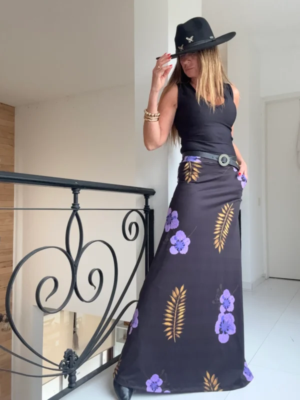 Maxifalda Malvon violeta