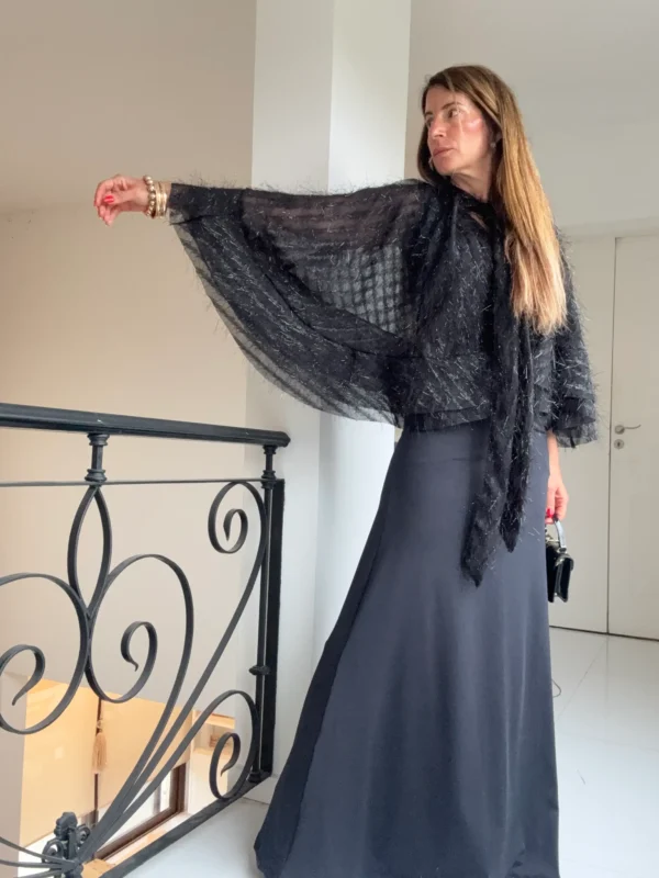 Blusa capita negra - Image 4