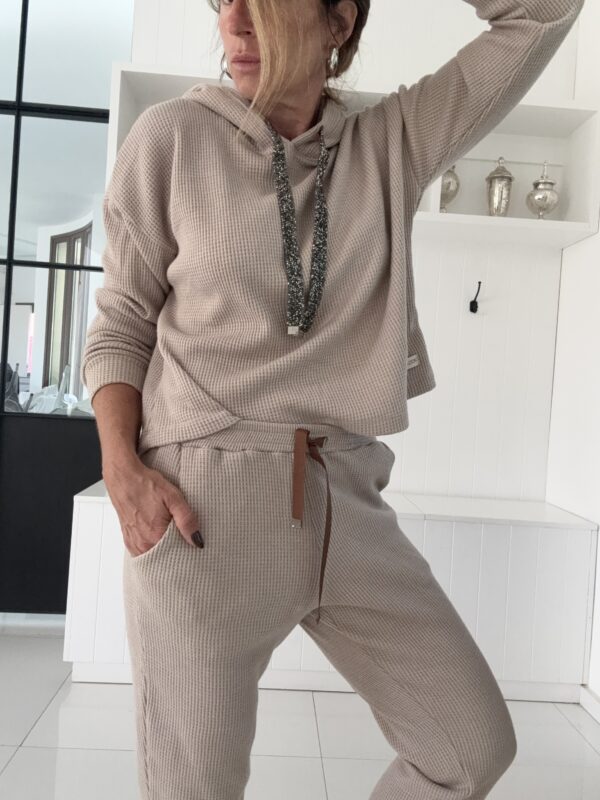 Jogger artemio avellana - Image 6
