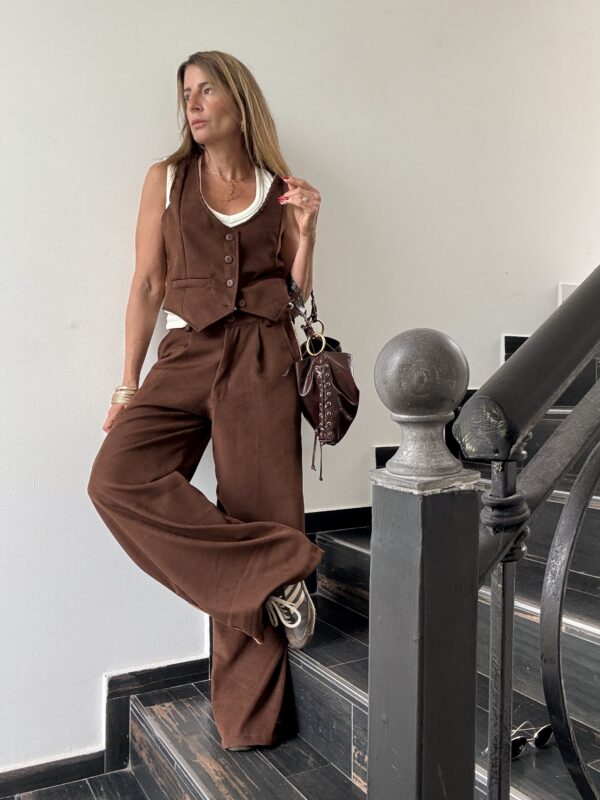 Pantalon Ritta pana chocolate vivos camel - Image 4