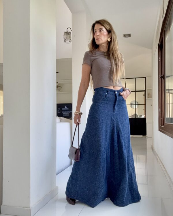 Falda crush denim texturizada dark - Image 9