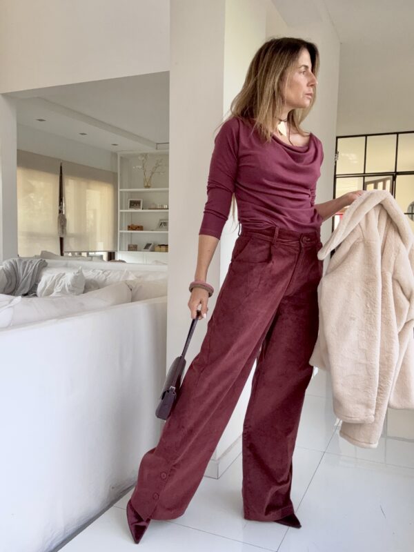 Pantalon GOT pana guinda - Image 6