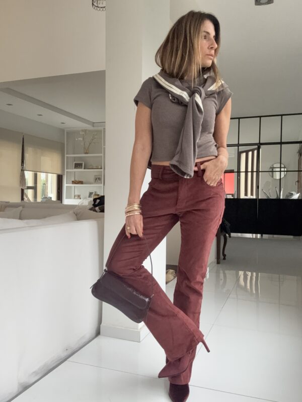 Pantalón Dumbo corderoy guinda - Image 3