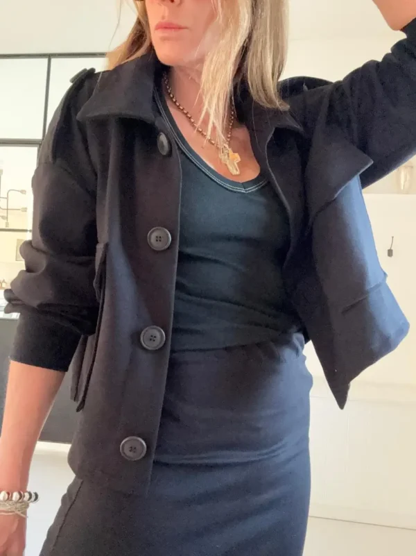 Chaqueta Catelyn negra coleccion invernalia - Image 5