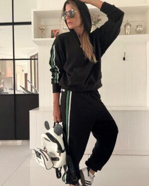 Jogger Laura escalante negro