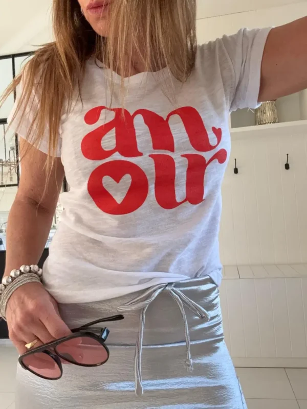 Remera smallest blanca amour - Image 4