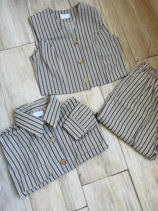 Camisa  Molly cedro rayada marino, fondo vison - Image 7