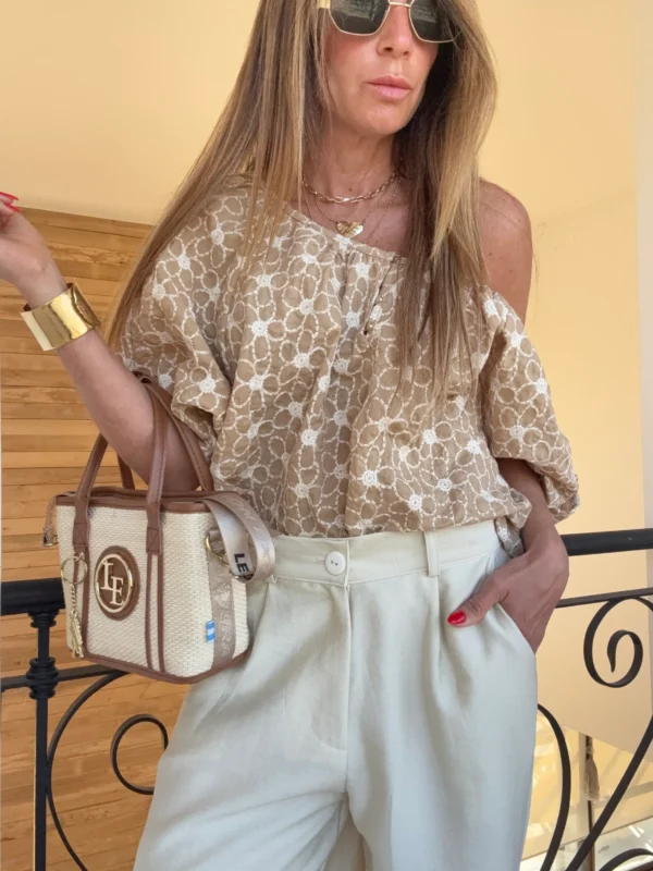 Blusa orange canela bordada