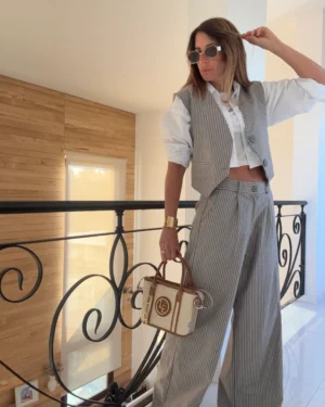Pantalon sastrero ritta  lino Bari fondo negro rayas vainillas