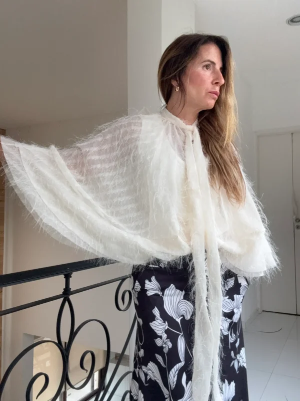 Blusa capita crema - Image 15