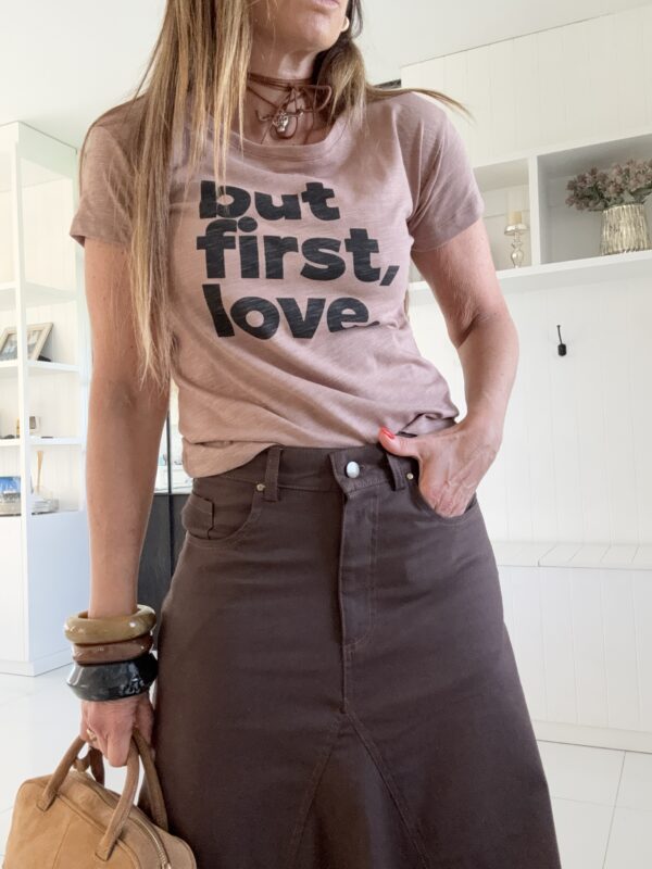 Falda crush chocolate gabardina - Image 4