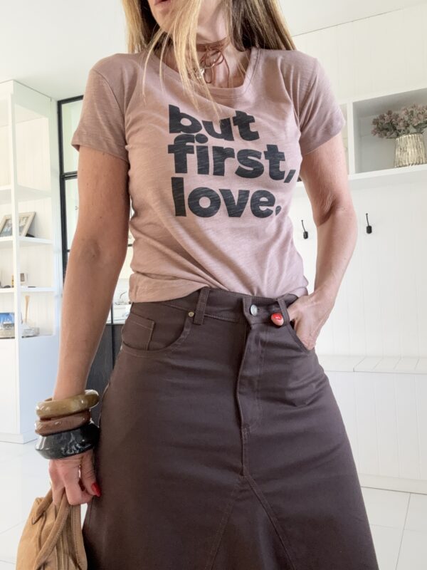 Falda crush chocolate gabardina - Image 5