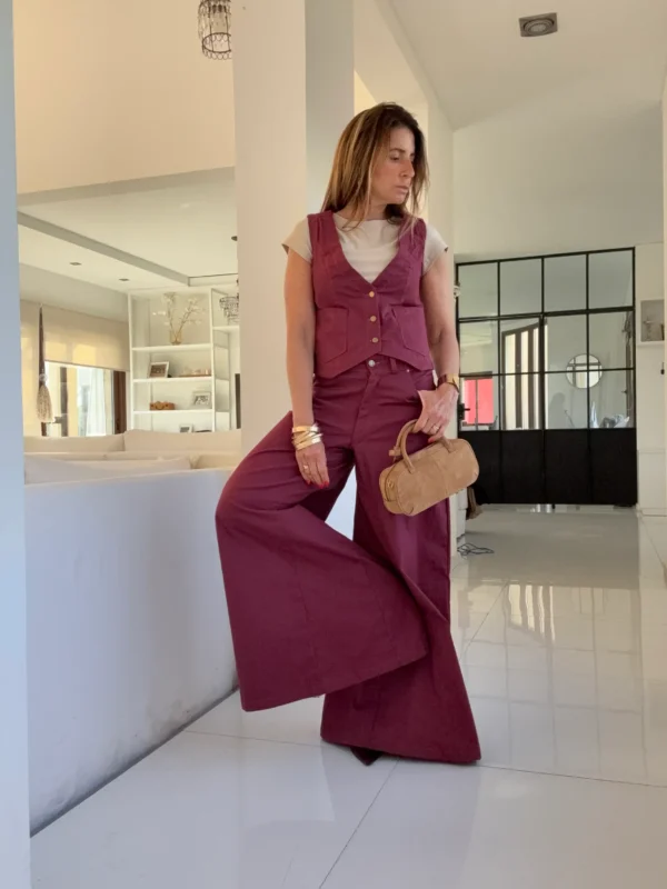 Pantalón Iconic  cherry - Image 15