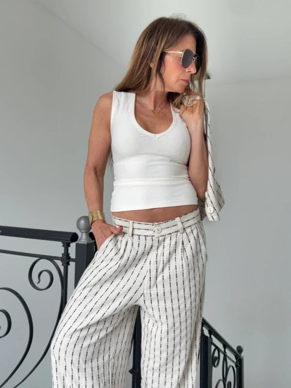 Pantalon sastrero ritta  lino Nantes rayado fondo crema rayas negras hilos plata - Image 16