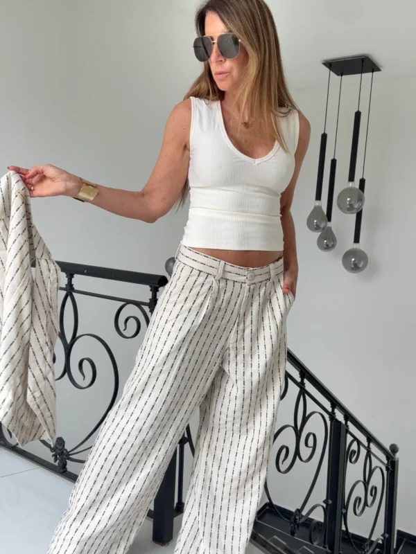 Pantalon sastrero ritta  lino Nantes rayado fondo crema rayas negras hilos plata - Image 18