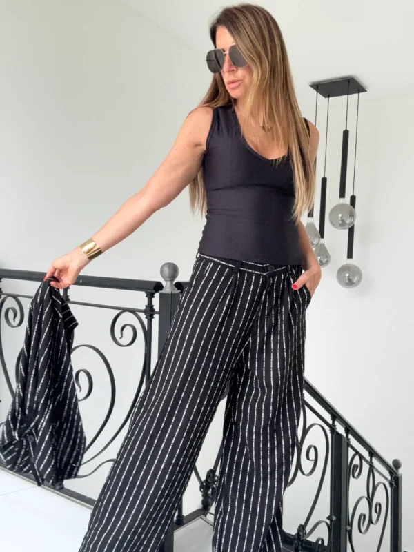 Pantalon sastrero ritta  lino Nantes rayado fondo negro rayas crema hilos plata - Image 13