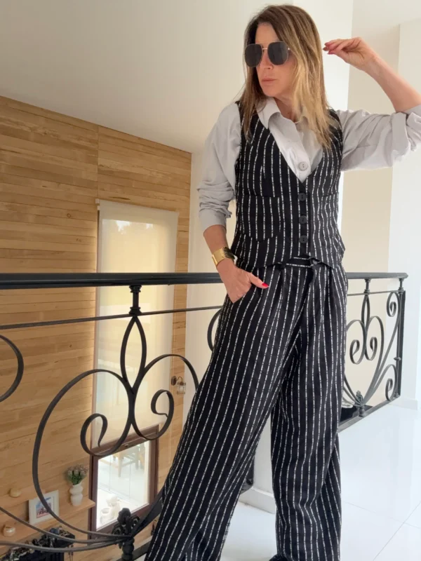 Pantalon sastrero ritta  lino Nantes rayado fondo negro rayas crema hilos plata - Image 3