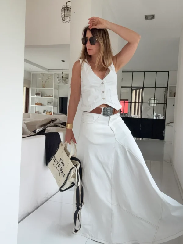 Falda crush off white gabardina importada MINIMA FALLA - Image 5