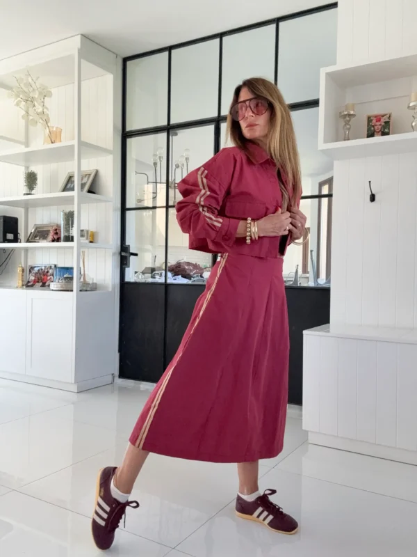 Falda Roca Casterly guinda vivos camel - Image 12