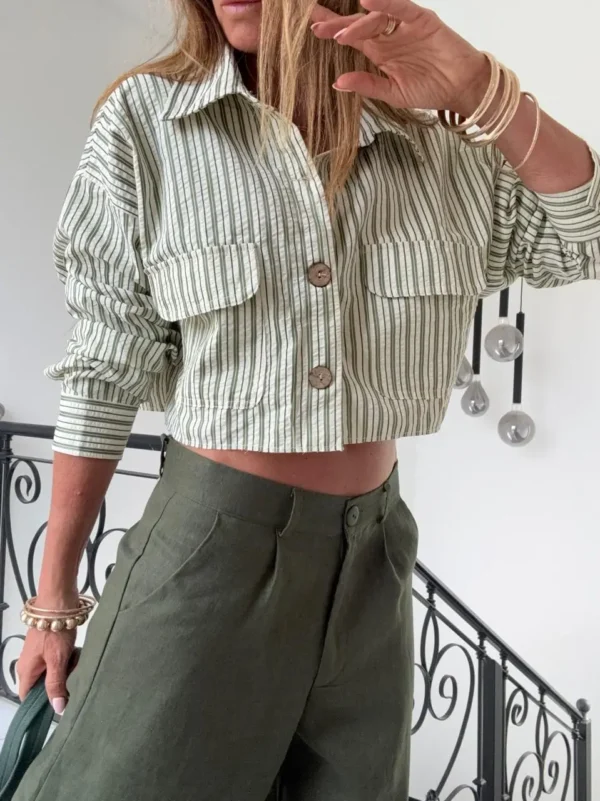 Camisa  Molly cedro rayada verde , fondo vainilla