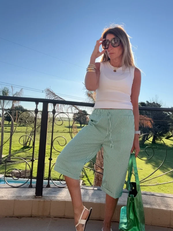 Bermudas poplin rayado verde benetton y blanco - Image 12