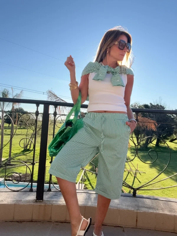 Bermudas poplin rayado verde benetton y blanco - Image 14