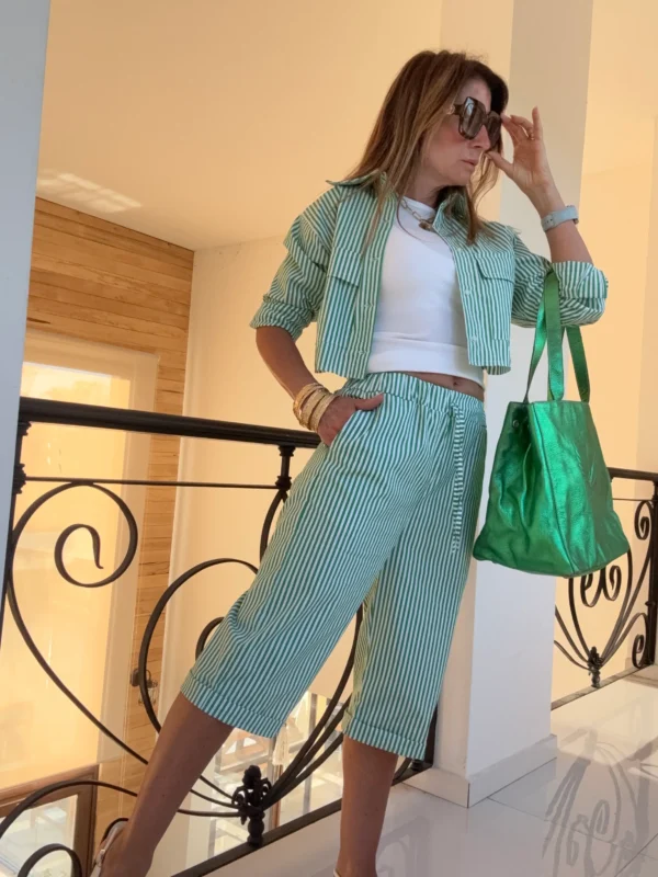Bermudas poplin rayado verde benetton y blanco