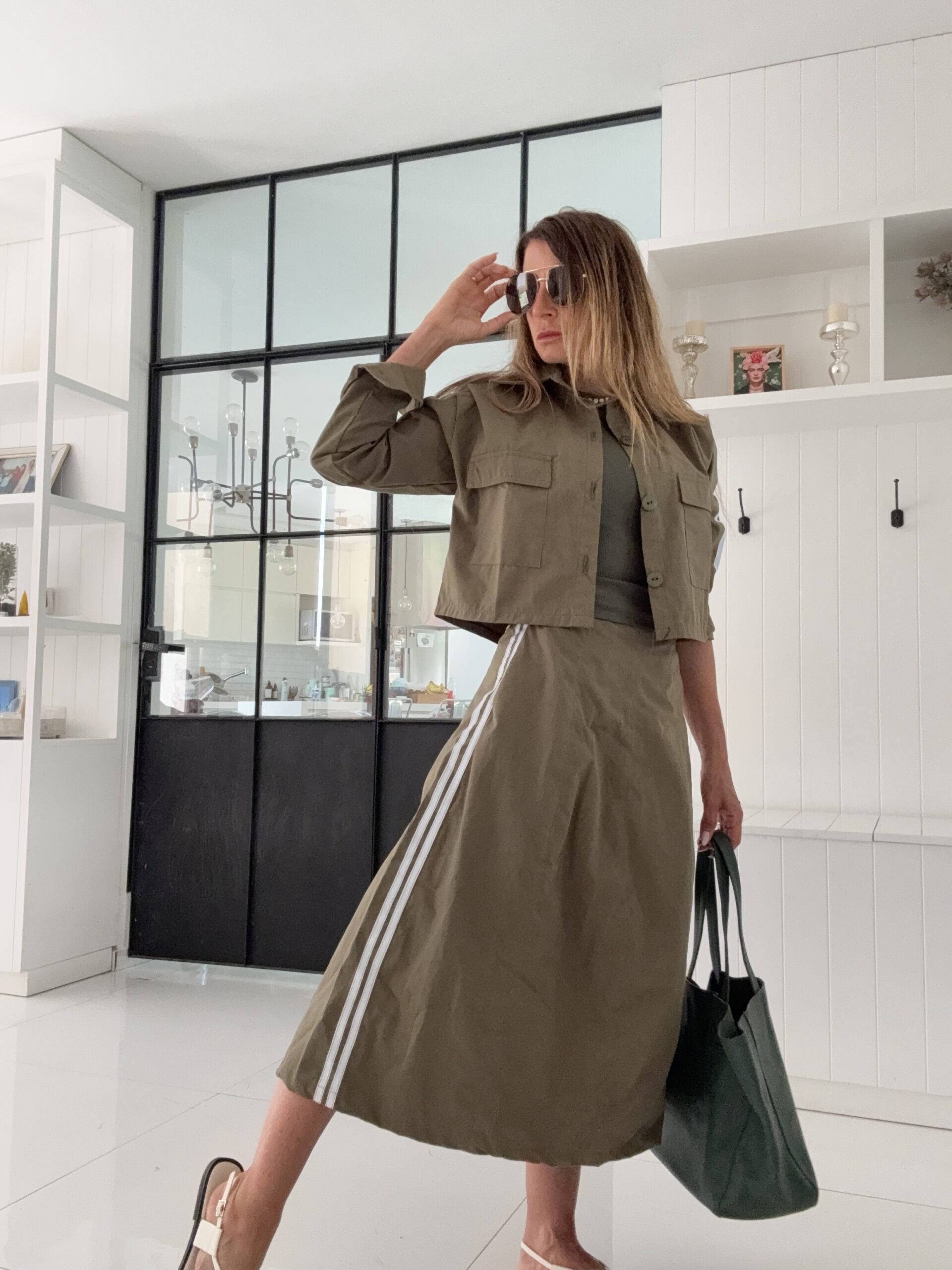 Chaqueta Roca Casterly army vivos blancos - Image 3