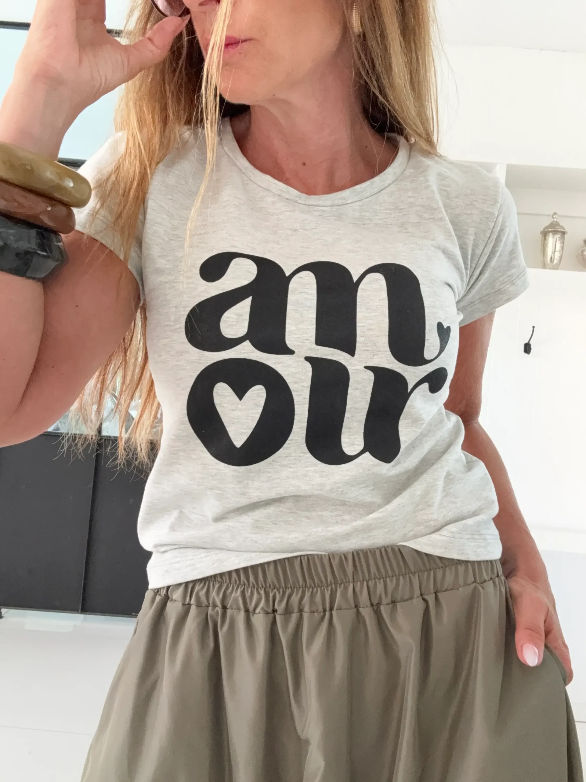 Remera smallest gris melange amour negro - Image 4