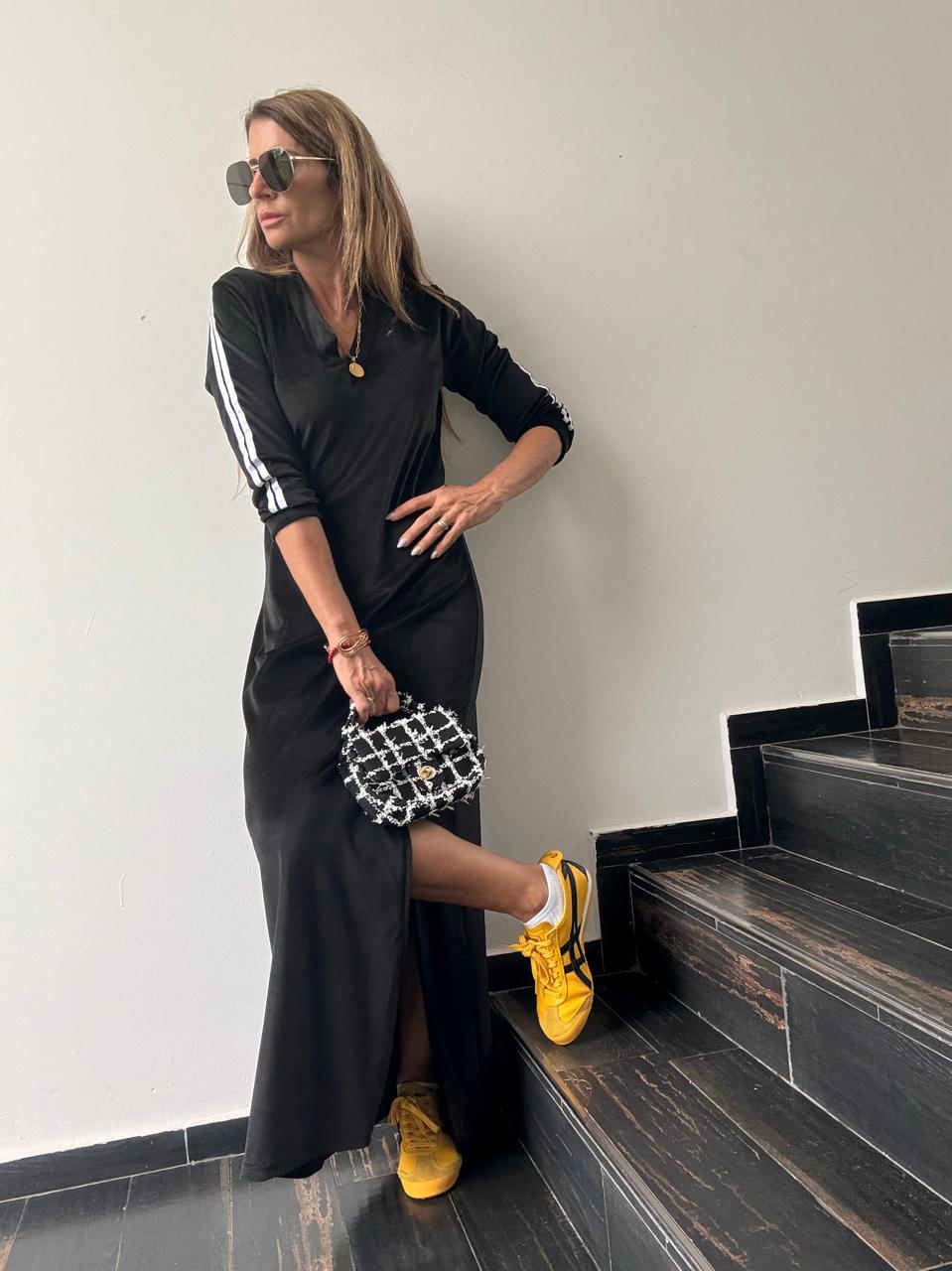 Vestido Tao plush negro - Image 3