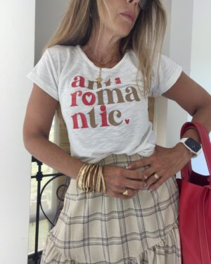 Remera blanca antiromantic smallest