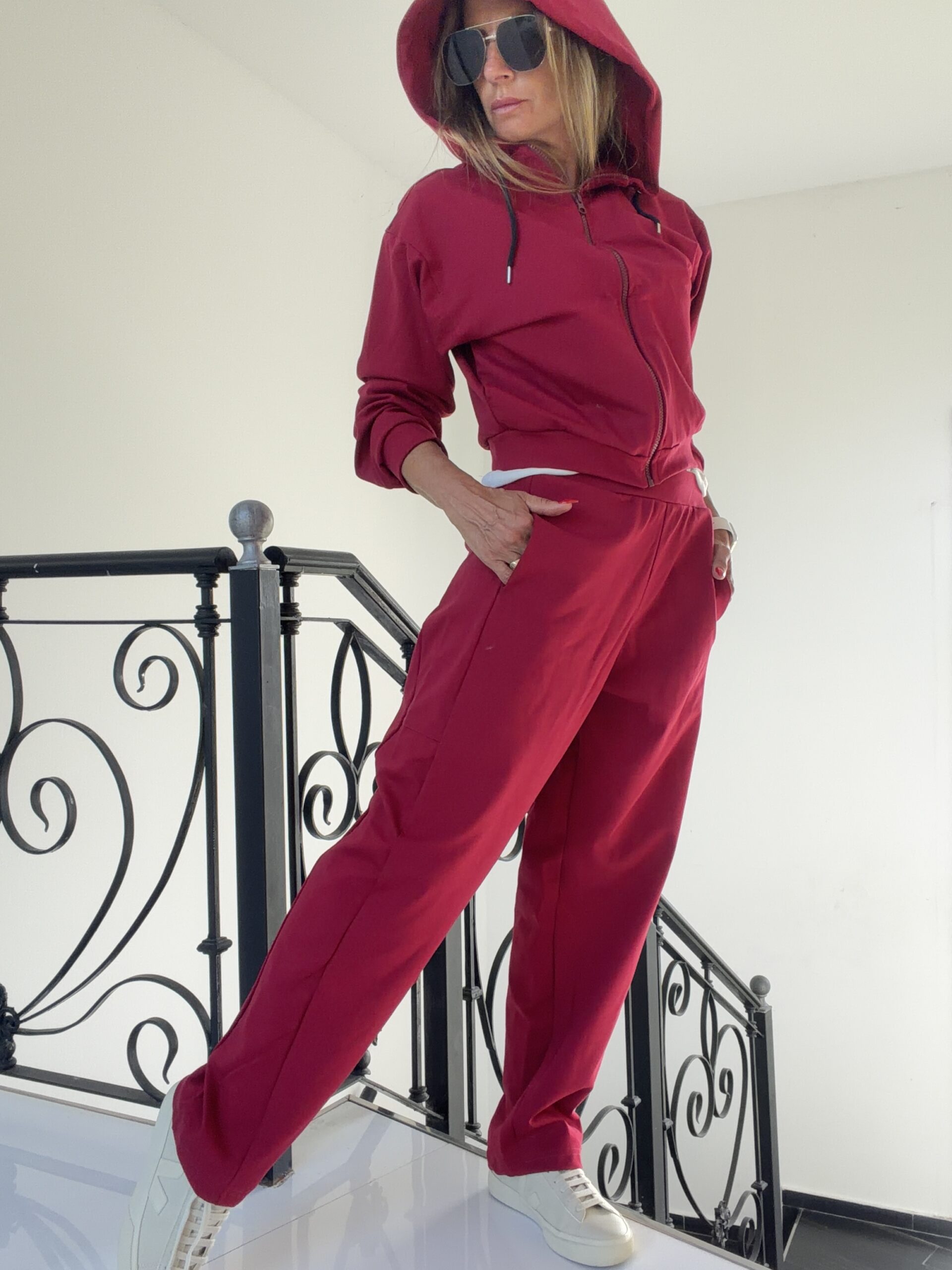 Hoodie Tywin cherry - Image 4