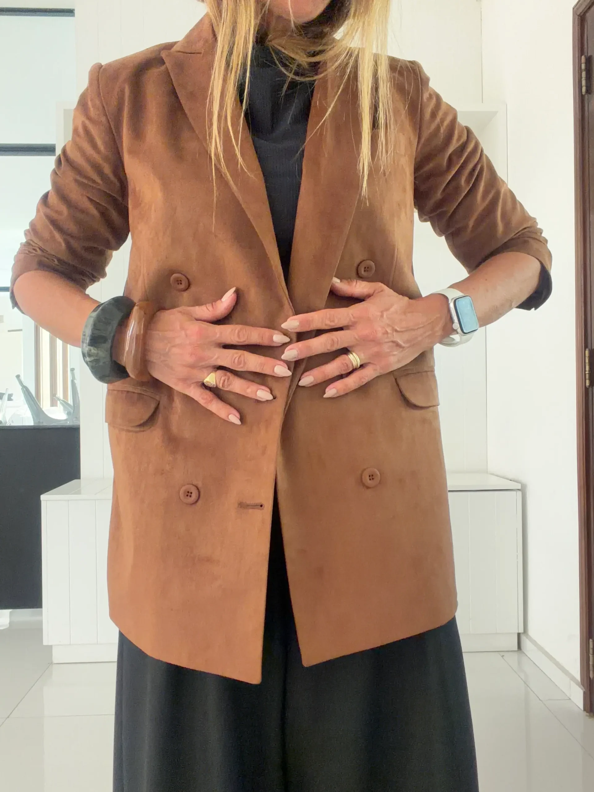 Blazer gamuza chocolate con leche - Image 3