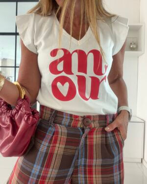 Musculosa ewa off white amour rojo