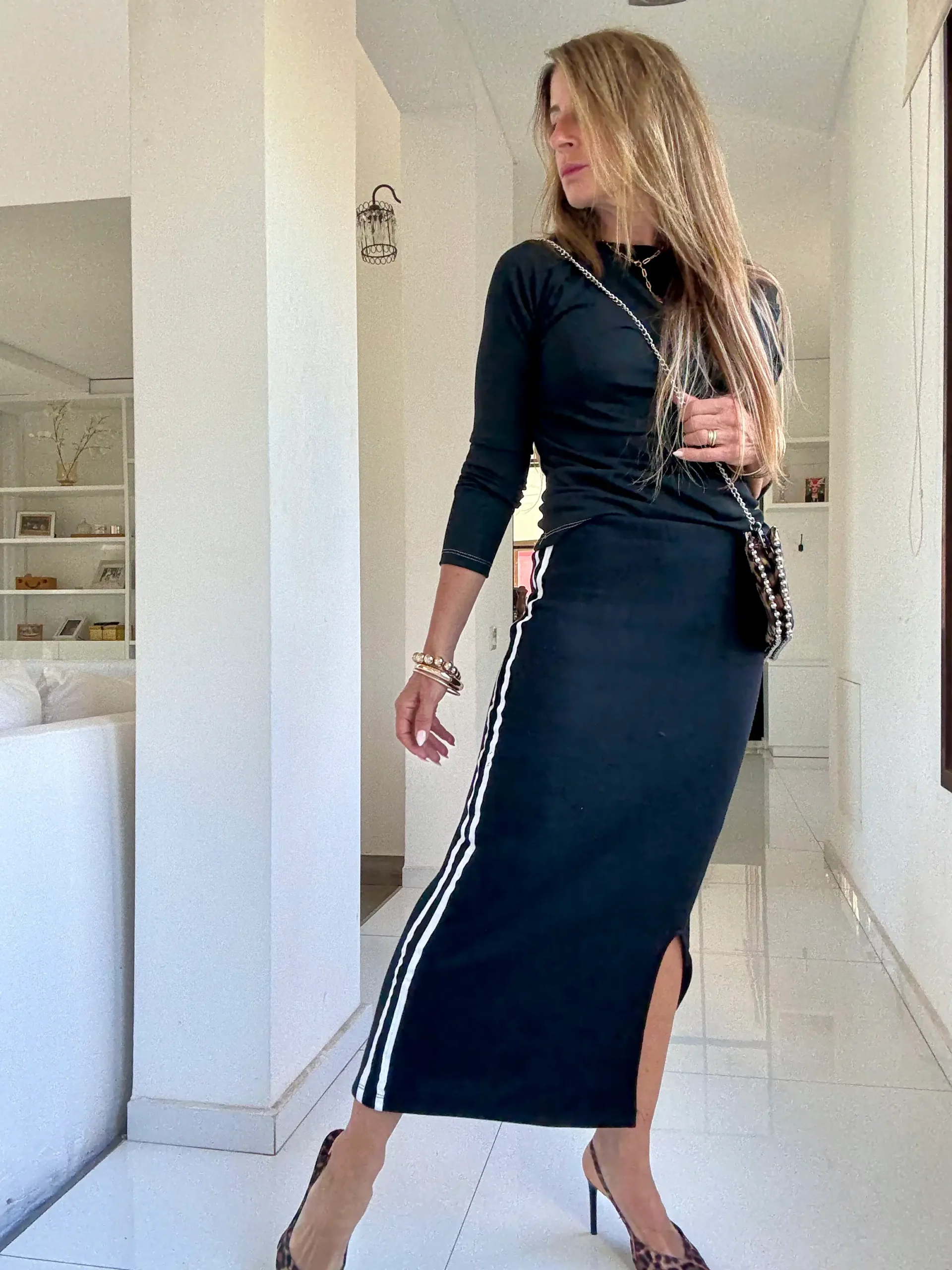 Falda Magic Kingdom negra lanilla vivos chocolate - Image 2