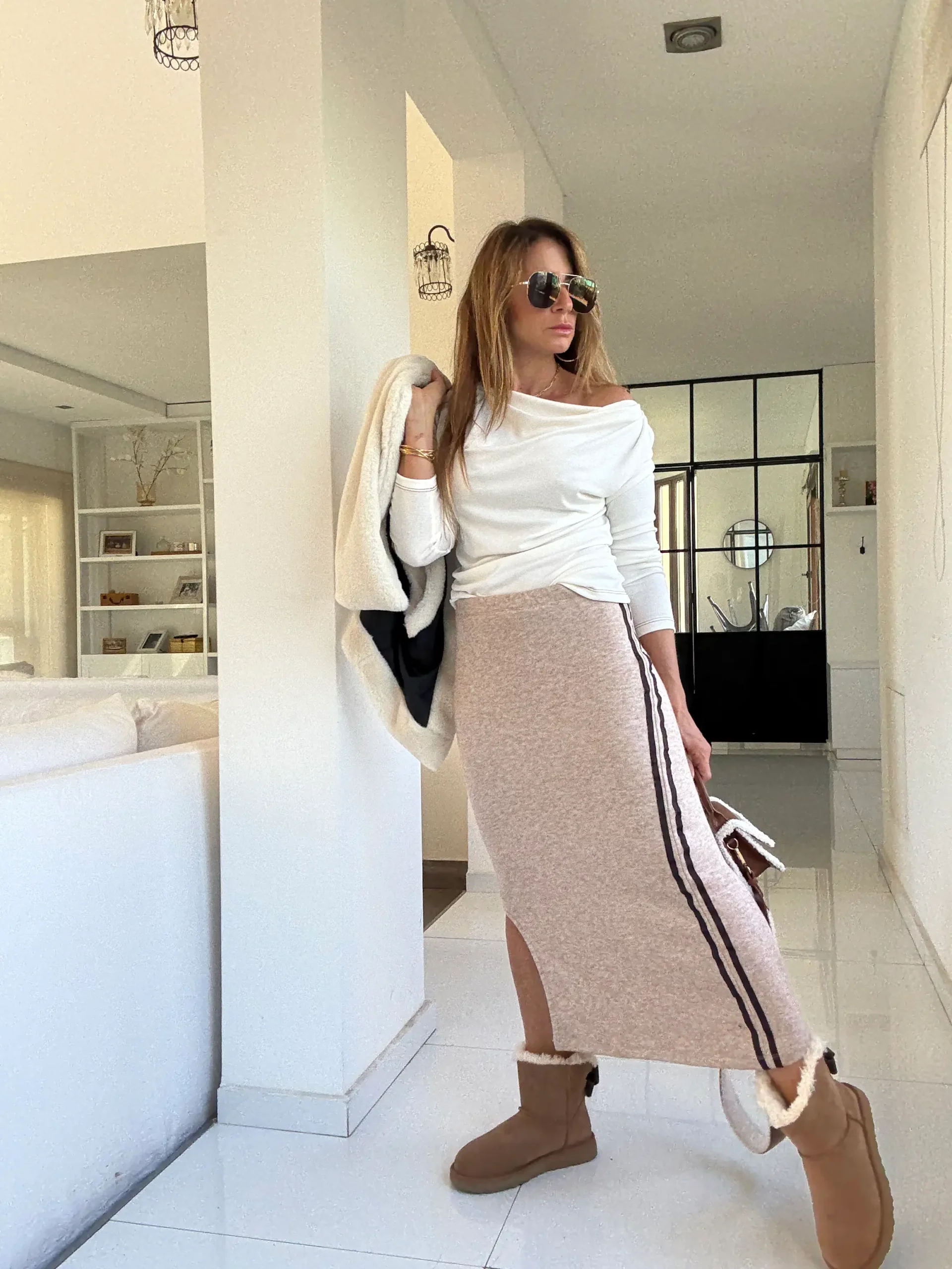 Falda Magic Kingdom moca lanilla vivos off white - Image 6