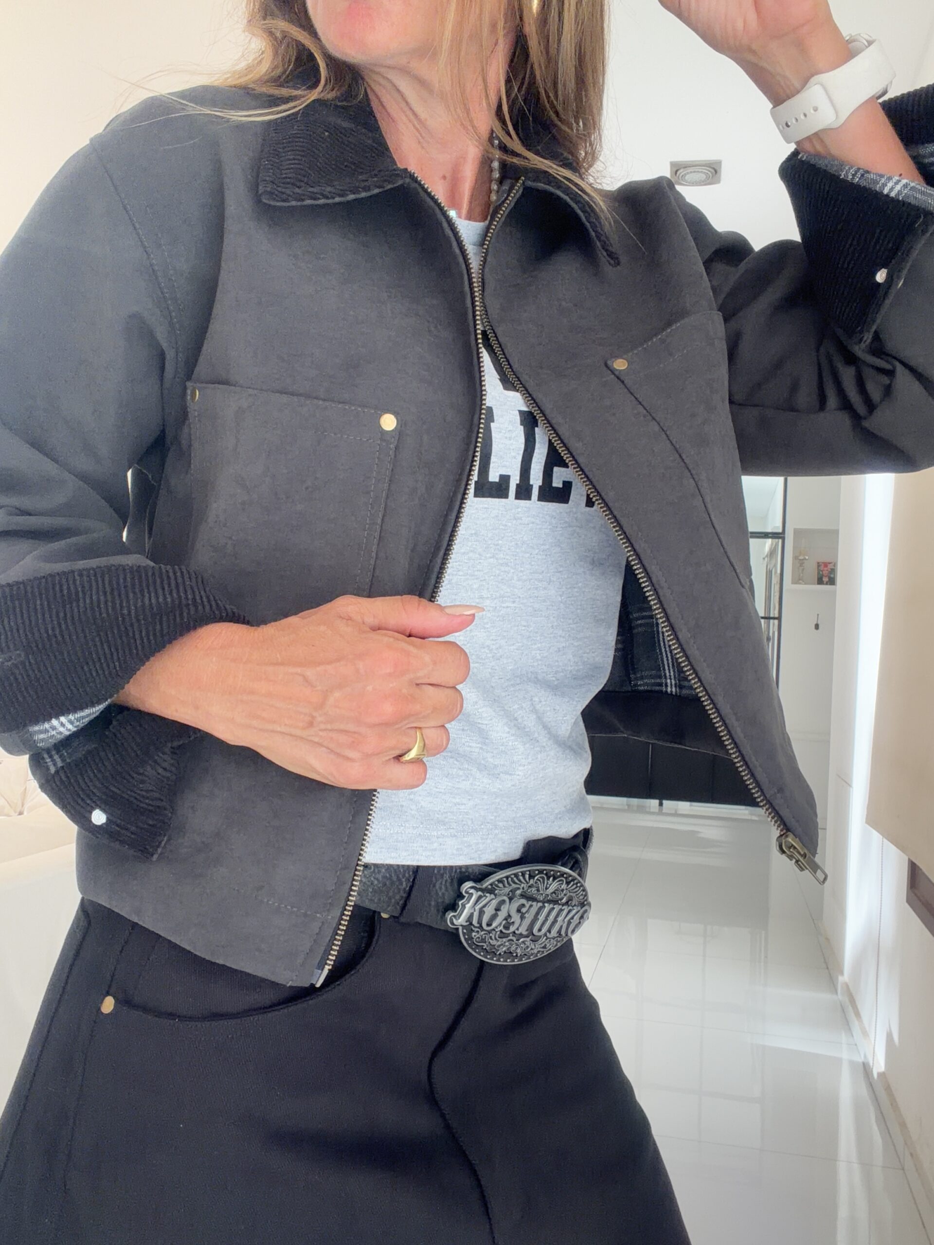 Chaqueta Alpes negro vintage - Image 4